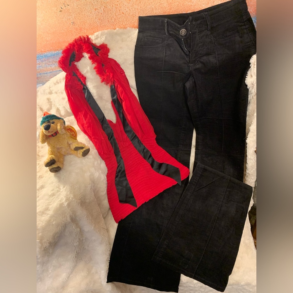 New Bebe Outfit w/ BONUS Original Ty 2001' Jingle the PUP Beanie Baby. (Mint)